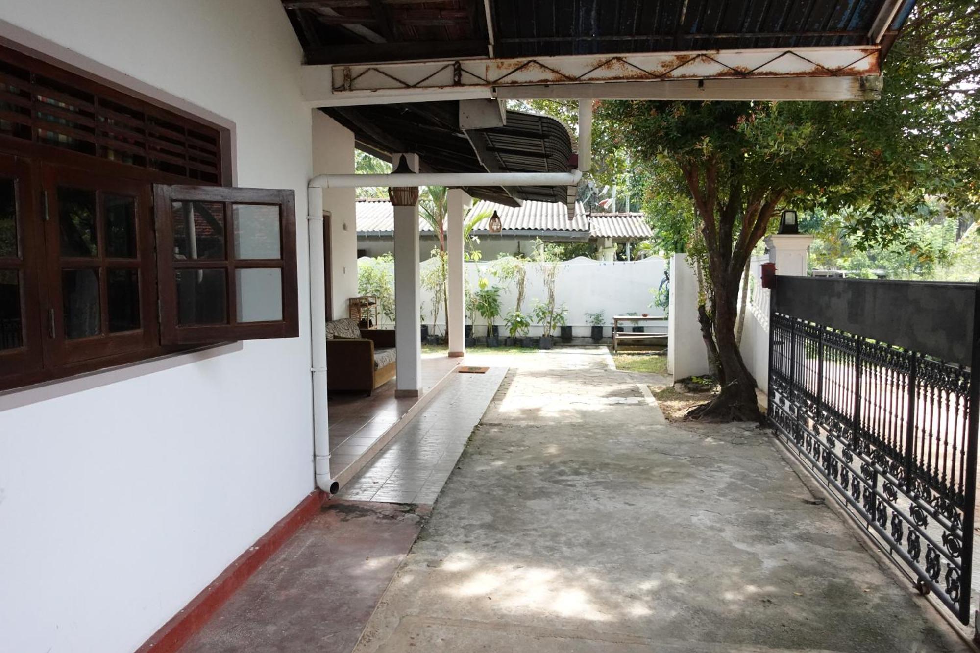 Coco Mango Hostel Dikwella Sur Exterior foto